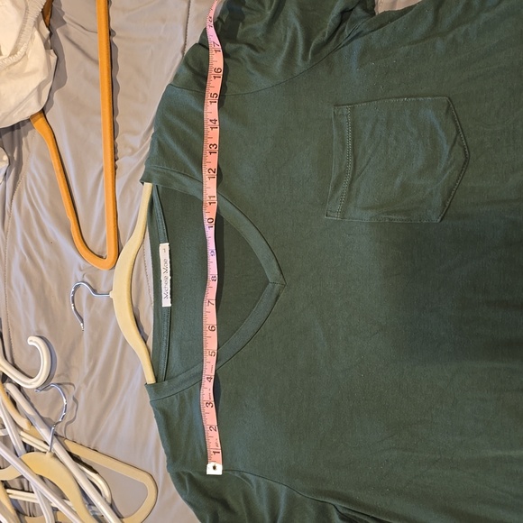 Michele Mae Tee, Size Large, Hunter Green - Picture 2 of 5